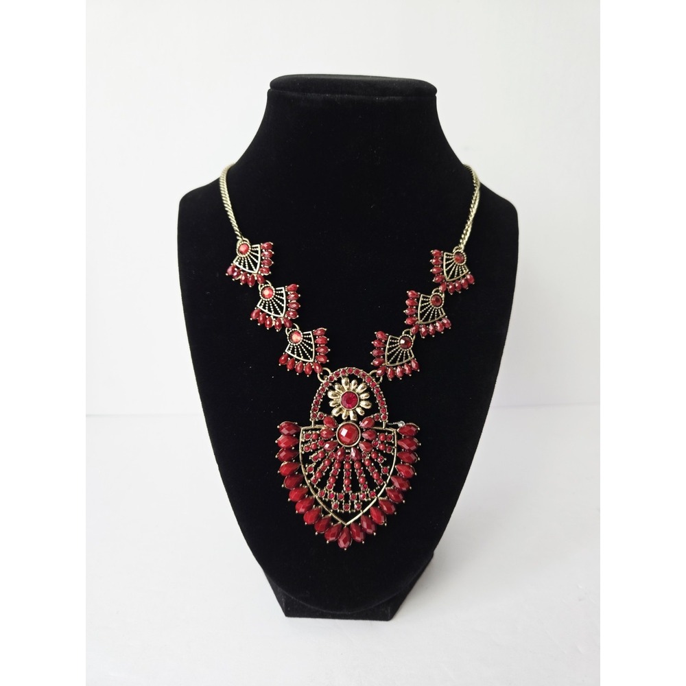 Nicole by Nicole Miller red rhinestone necklace NWT eclectic splendor